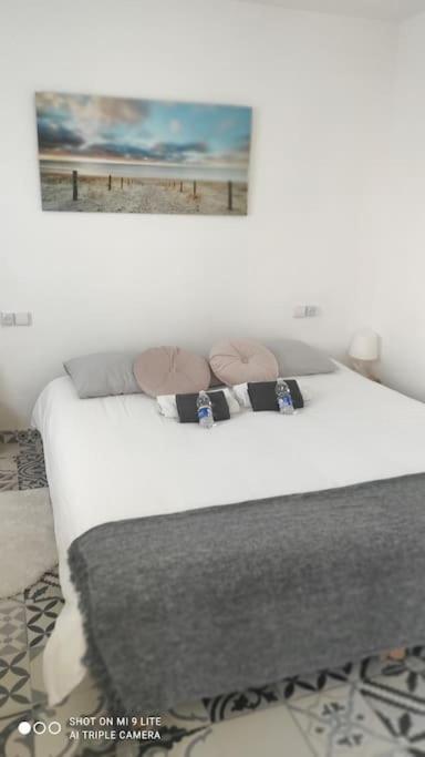 ולנסיה Precioso Apartamento Con A/A En Ruzafa Con Terracita Privada Y Acceso A Un Jardin, Para 2-3 Personas מראה חיצוני תמונה