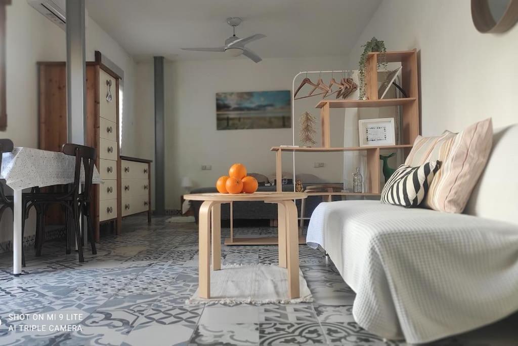 ולנסיה Precioso Apartamento Con A/A En Ruzafa Con Terracita Privada Y Acceso A Un Jardin, Para 2-3 Personas מראה חיצוני תמונה