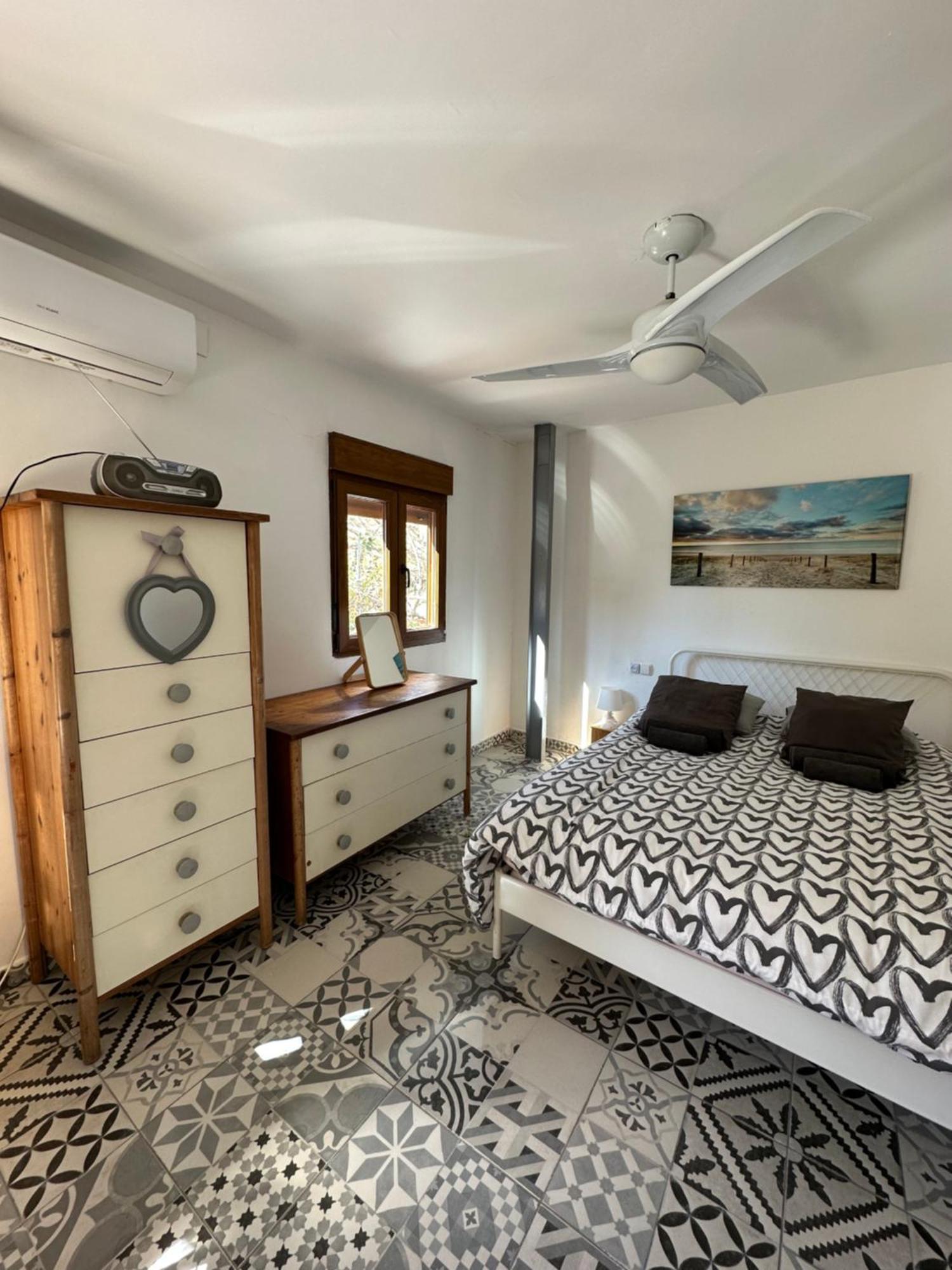 ולנסיה Precioso Apartamento Con A/A En Ruzafa Con Terracita Privada Y Acceso A Un Jardin, Para 2-3 Personas מראה חיצוני תמונה