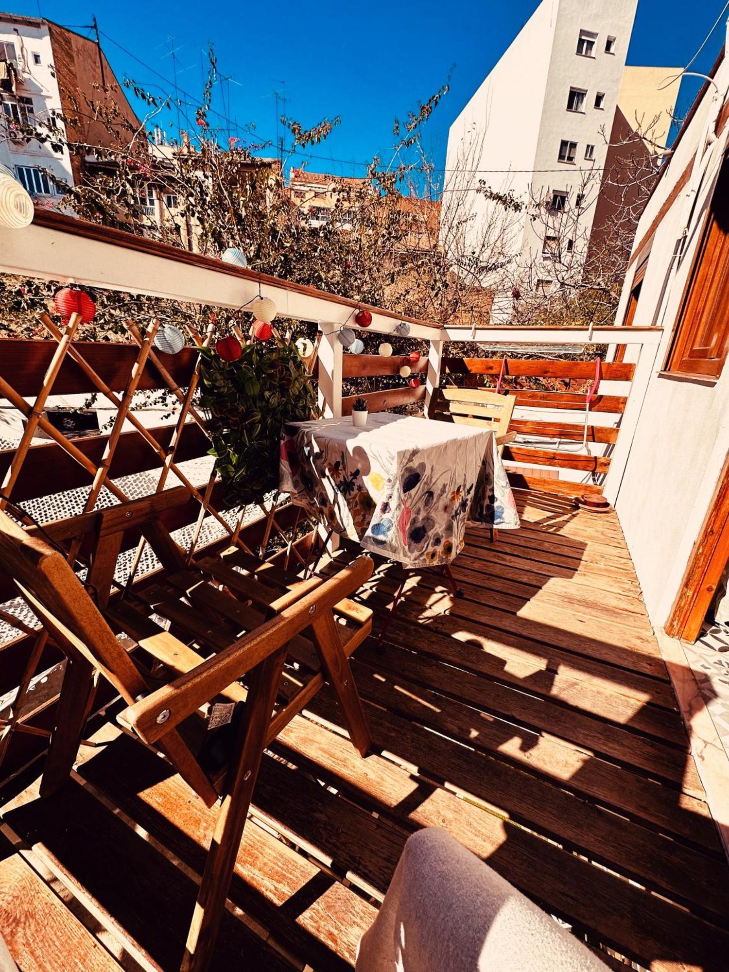 ולנסיה Precioso Apartamento Con A/A En Ruzafa Con Terracita Privada Y Acceso A Un Jardin, Para 2-3 Personas מראה חיצוני תמונה
